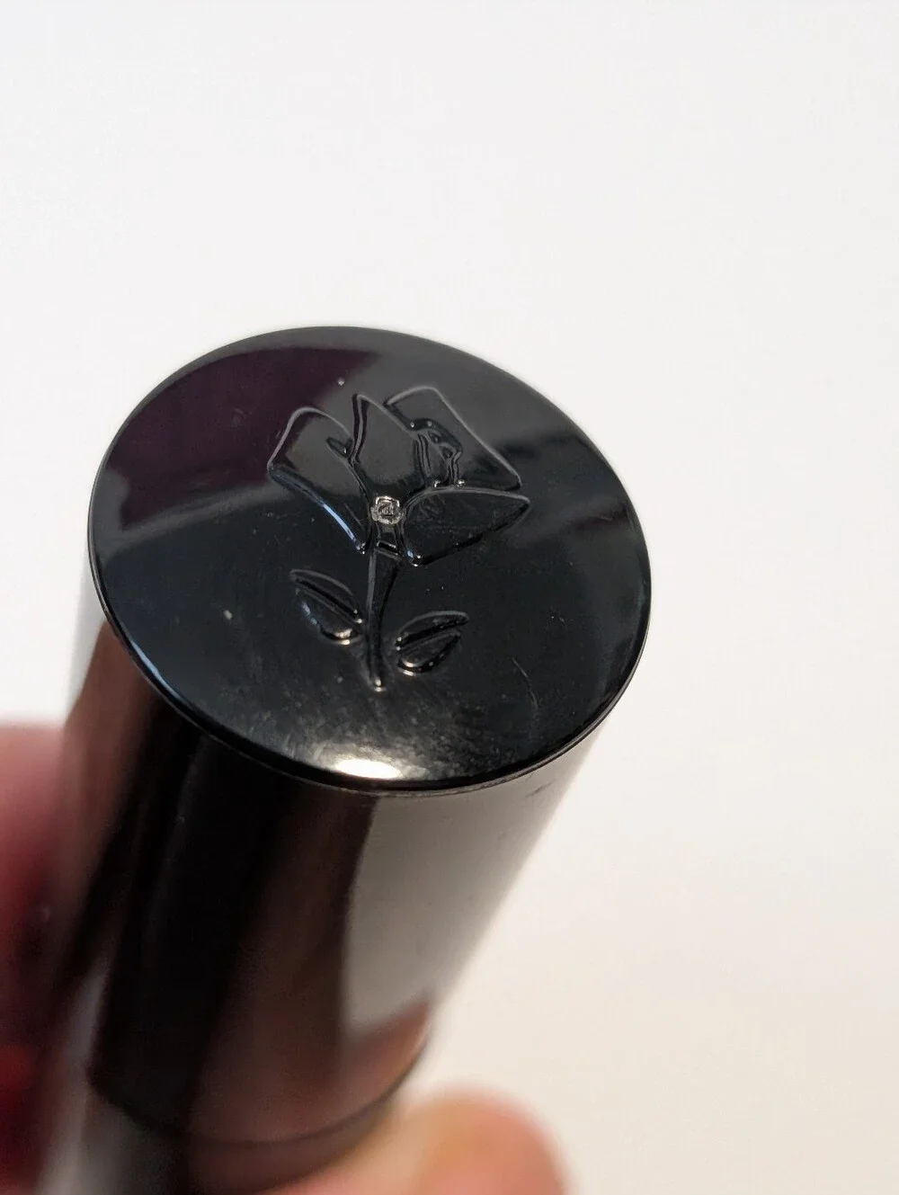 New'Lancome Lipstick Color Design Love it (Cream). It is a Standard Size